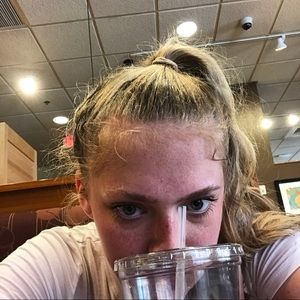 Meet your Posher, Gwen